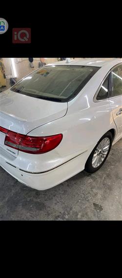 Hyundai Azera